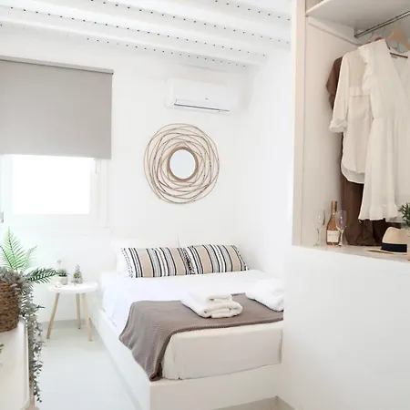 Whitelist In * Mykonos Town